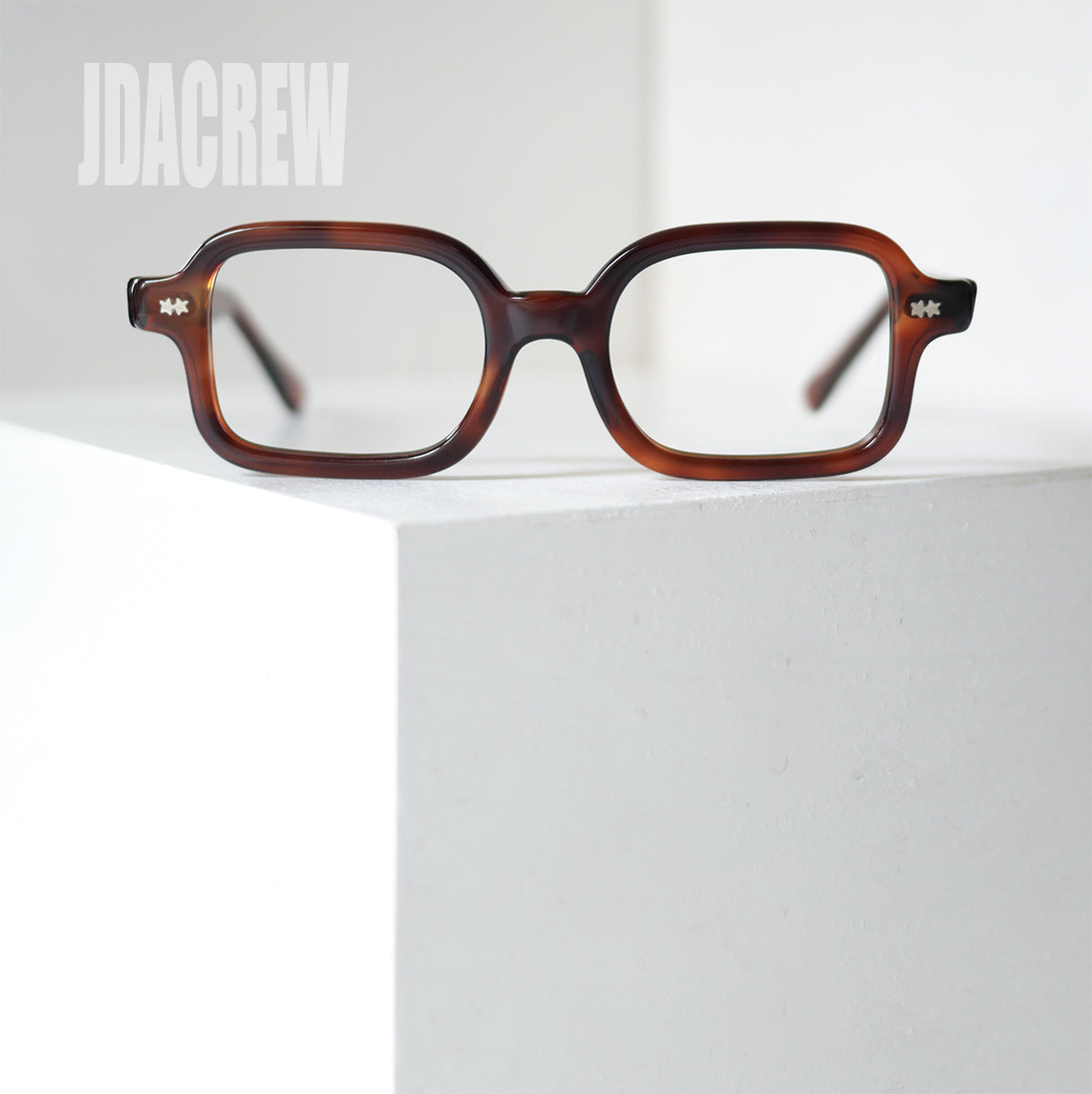 victory-vintage-glasses-square