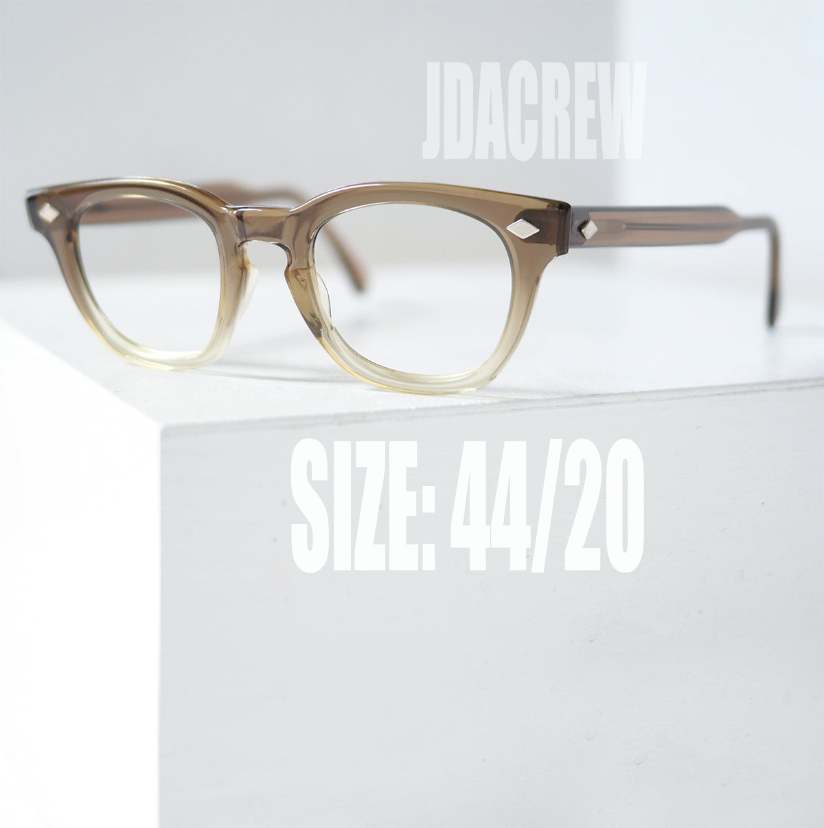 【ヴィンテージ】American optical ※毎日1万ずつ値段下げてきます american-optical-vintage-