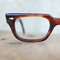 【American Optical】AO マンハッタン・アンバー 44/23 ヴィンテージ