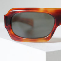 【American Optical】1950s アメリカンオプティカル Modernique・アンバー ヴィンテージサングラス