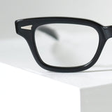 Imperial No.2359 ブラック ホーンリム・ウェリントン型ヴィンテージ眼鏡。1960年代製、保存状態良好なデッドストック