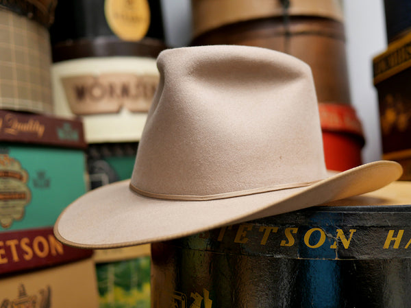 1960年代 Royal Deluxe Stetson製 ヴィンテージフェドラハット ウエスタンスタイル ベージュ 7 1/2 (59.6cm) ワイドブリム USA製