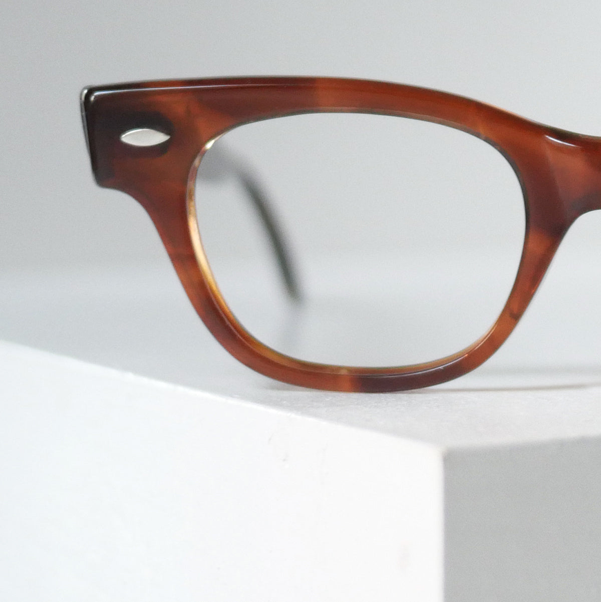vintage american optical ツートーンカラー tart 1950s TART OPTICAL カウントダウン ホーンリム アンバー 44/20