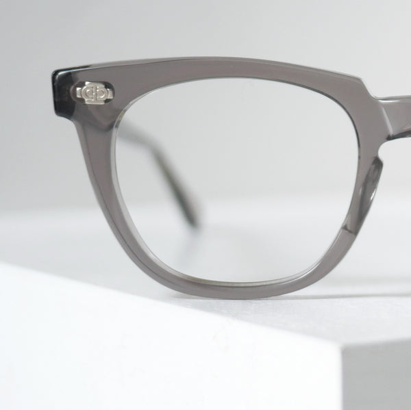 ジョニーデップ愛用 TITMUS Z87 ヴィンテージ ホーンリム ウェリントン スモークグレー メガネフレーム