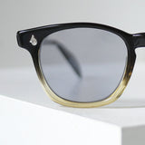 1960年代アメリカンオプティカル製のヴィンテージZ87セーフティーグラス（ブラックフェード・デッドストック）