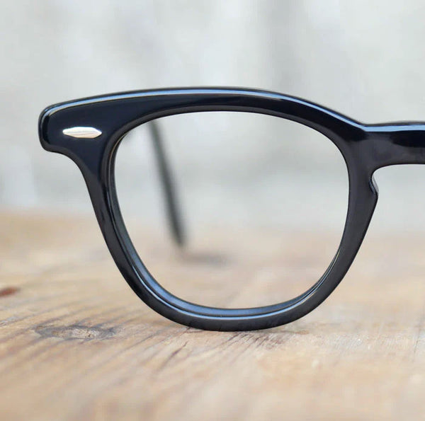 Bausch & Lomb B&L Vintage eyeglasses black