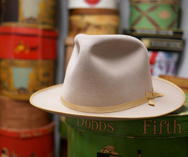 【ロイヤルデラックス】1950s ステットソン・ベージュ (59.3cm) ヴィンテージフェドラハット 帽子 ジョニーデップ